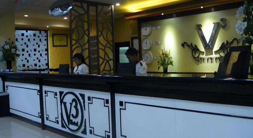V3 Hotel Surabaya Dış mekan fotoğraf